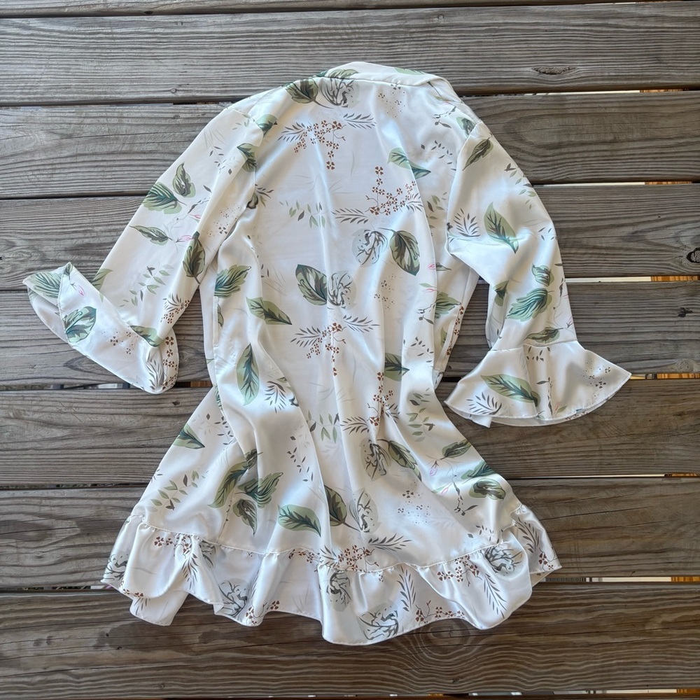 SHEIN Floral Satin Robe Dress | Bell Sleeve Kimono Mini (Runs Small) - Picture 3 of 4